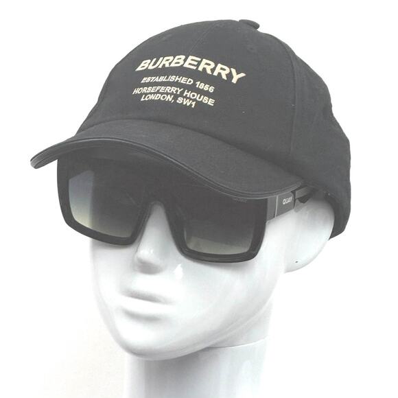 Burberry Horseferry House Embroidered Logo Adjustable Cap Size M - Black/White - Picture 1 of 9